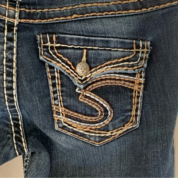 Silver Jeans McKenzie Slim Bootcut Jeans - Picture 9 of 16